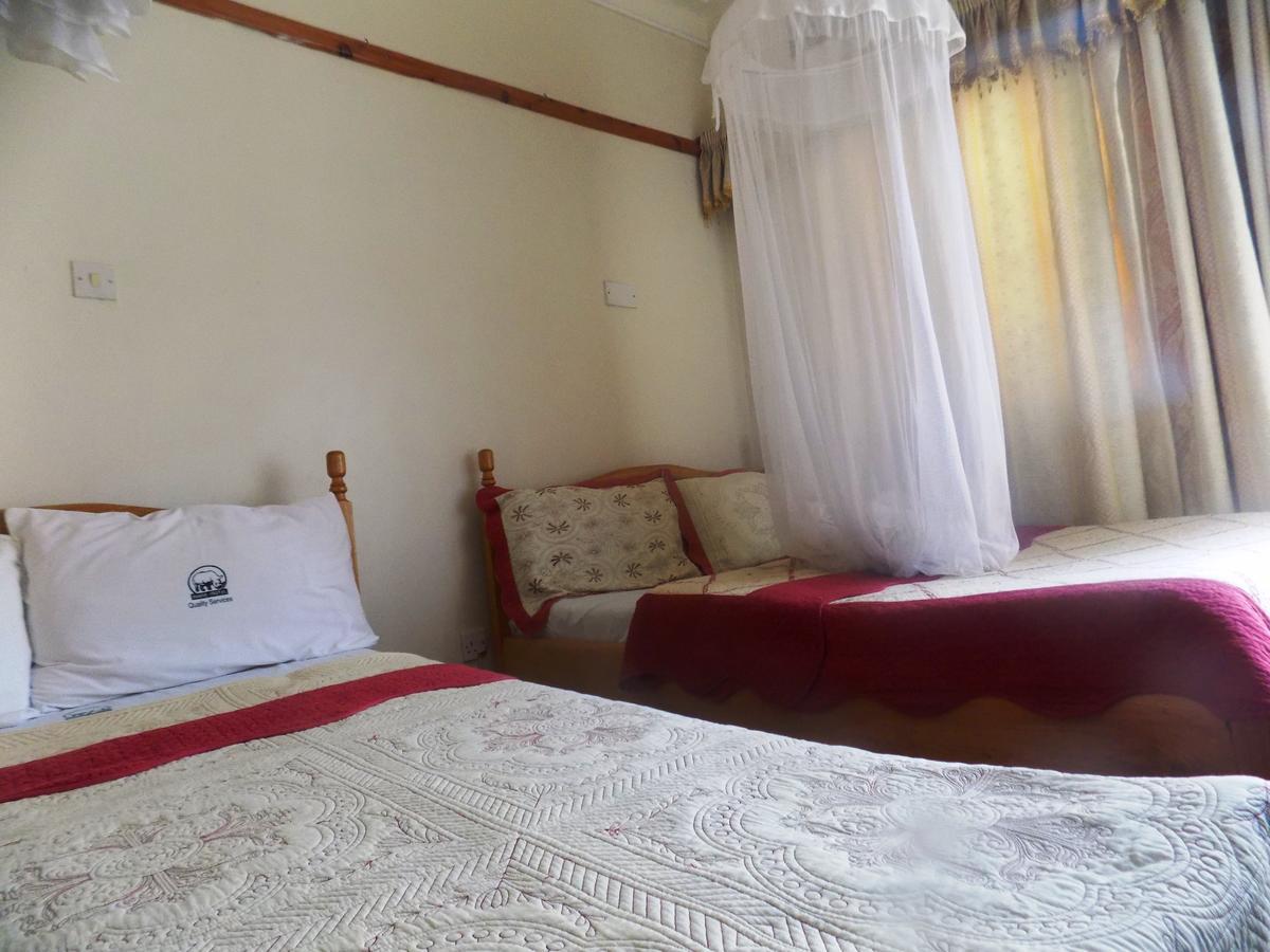 Rhino Motel Mbarara Exterior photo